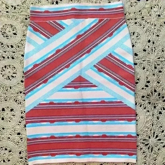 BCBG Max Azaria Pavel fitted bodycon skirt - Picture 5 of 8